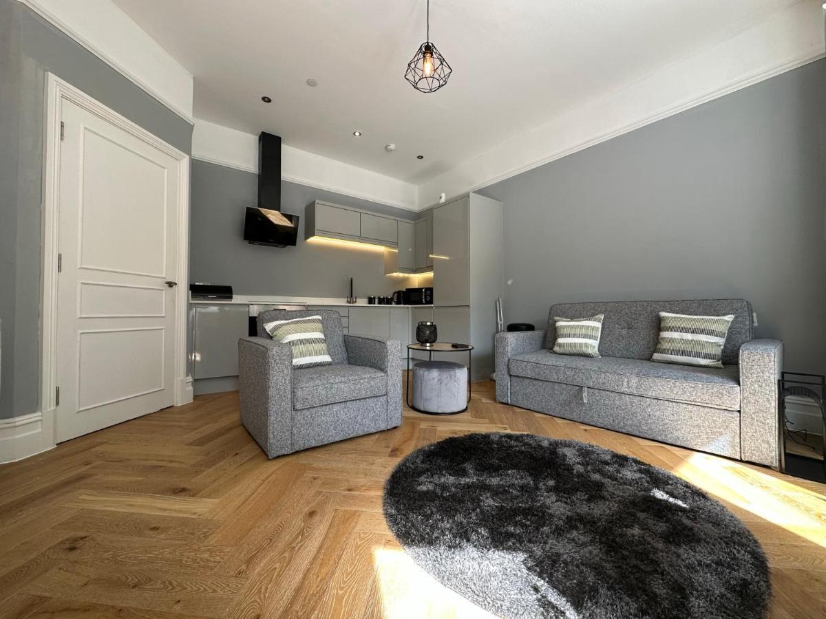Luxury Apartment Stay Cardiff Exterior photo
